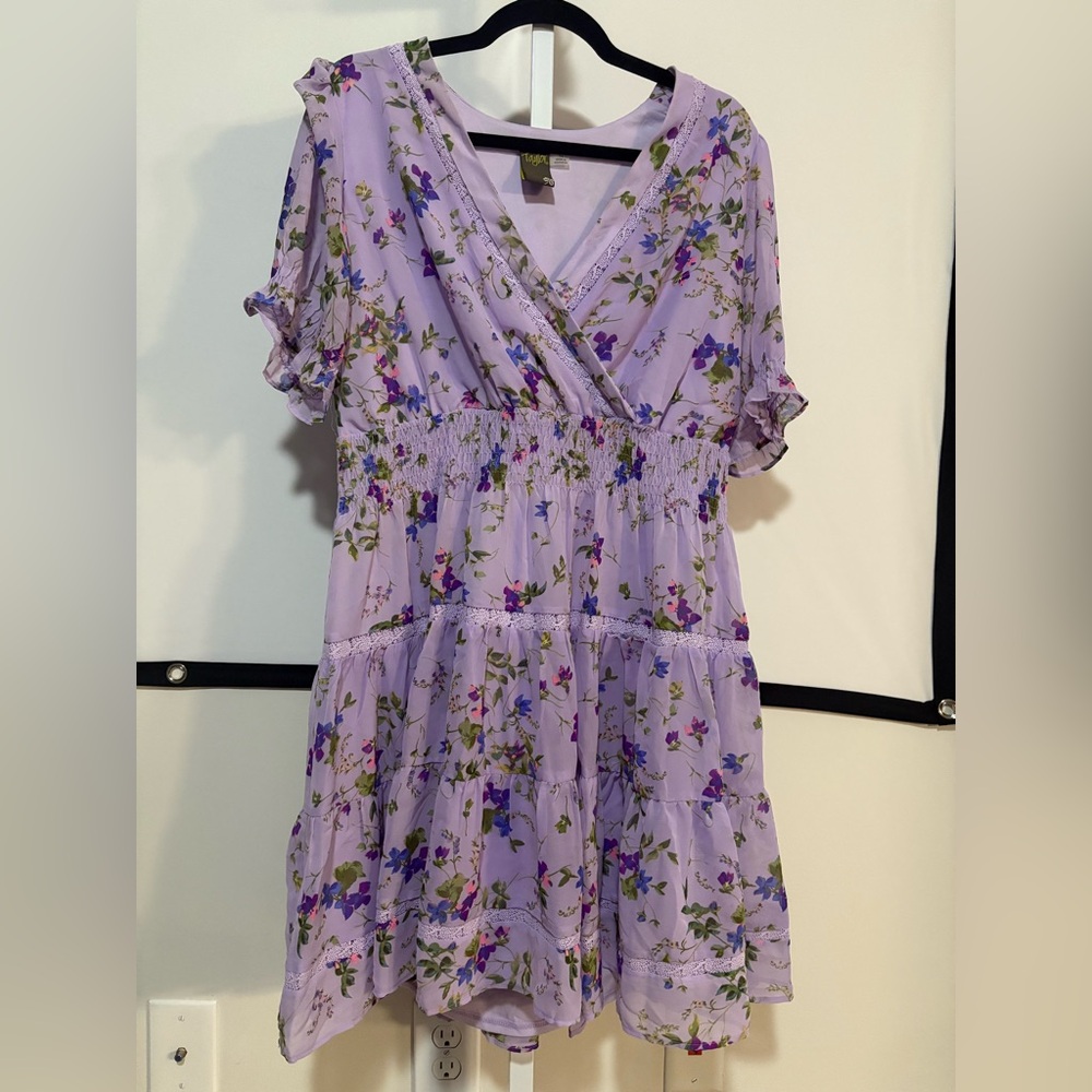 Taylor Lavender Floral Mini Dress - Picture 2 of 4